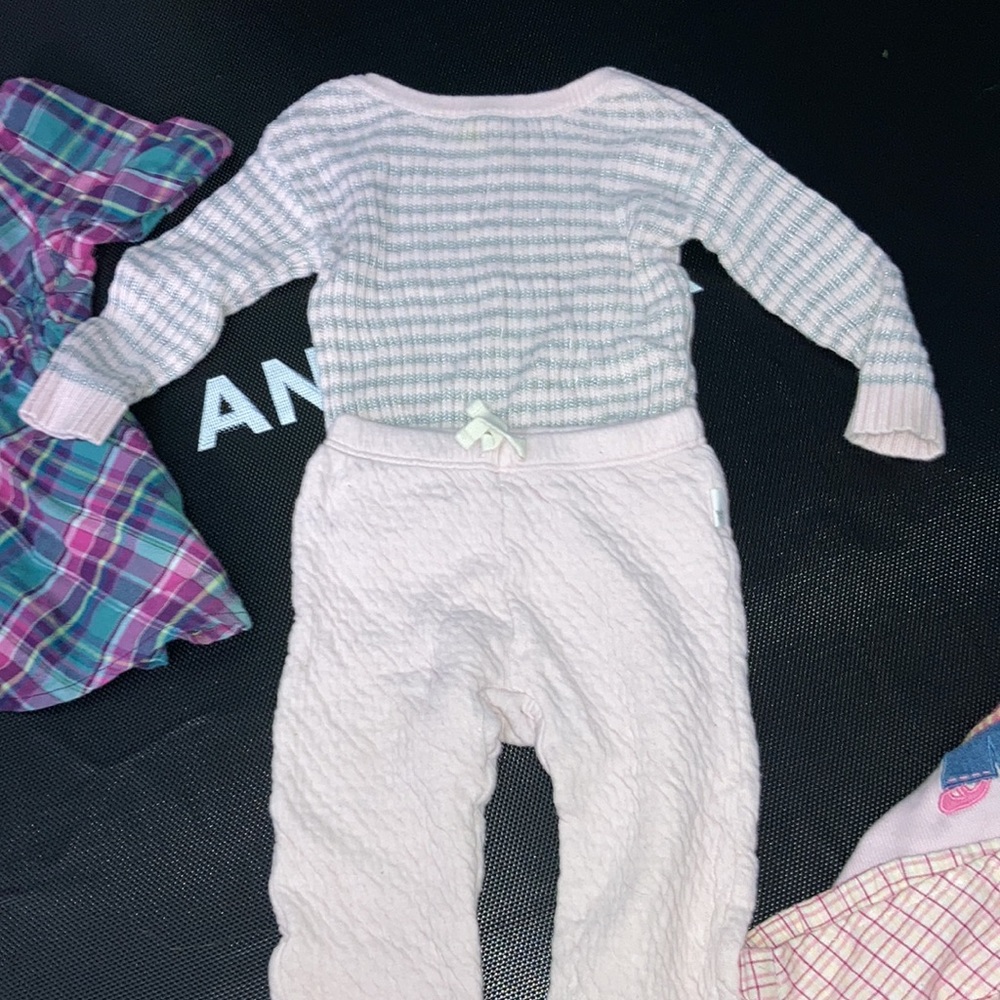 Bundle of sz 12 months outfits - Picture 2 of 6